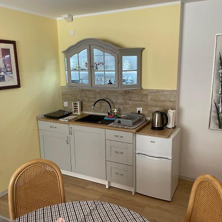 Cichy Zaulek 5 I 6 Apartment Бродница Екстериор снимка